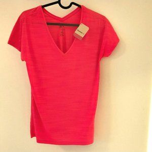 NWT Reebok ACTIVCHILL Tee XS fits like S